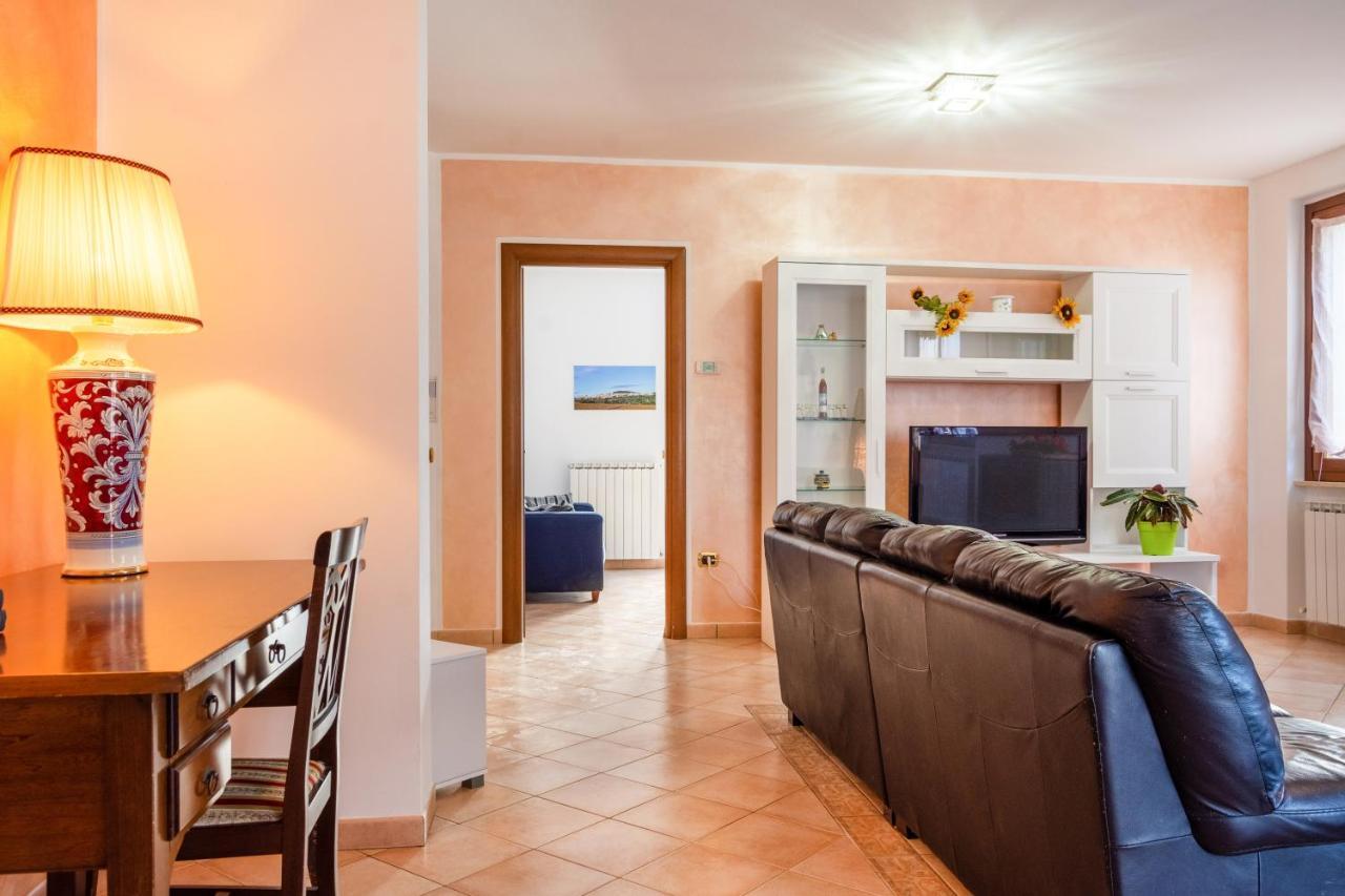 Casa Del Giardino Bright Apartment باستيا أومبرا المظهر الخارجي الصورة
